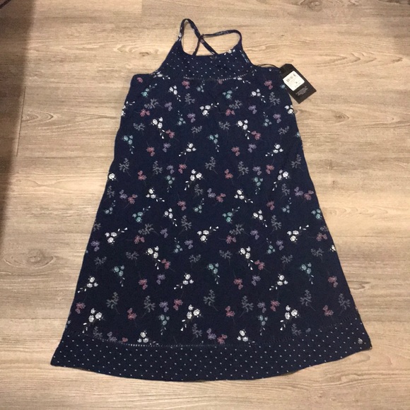 BNWT Ripzone Dress - Picture 2 of 6